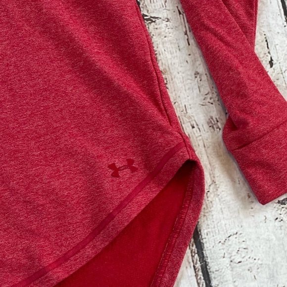 Women's University of Wisconsin Badgers Under Armour Athletic Pullover - Picture 4 of 5